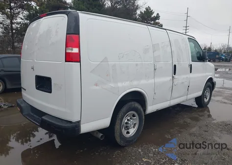 2019 Chevrolet Express 2500 Work Van from USA, damaged, VIN 1GCWGAFP1K1250716